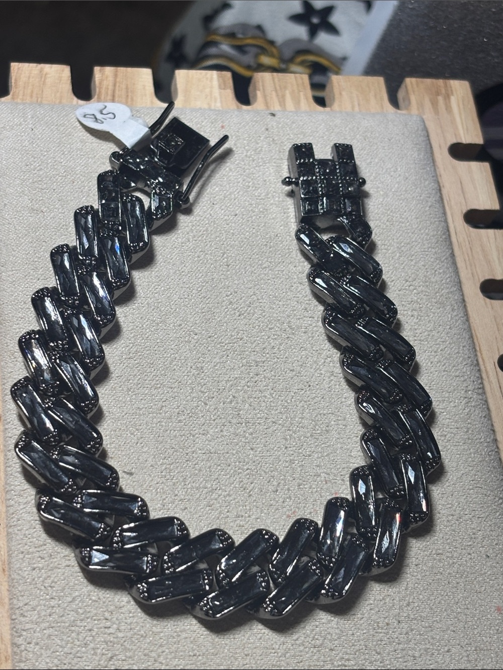 8.5” Gunmetal Chain-Link Bracelet - Women Accessories